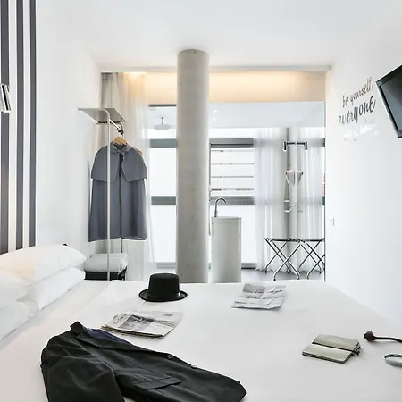 Otel Casa Lit Barselona